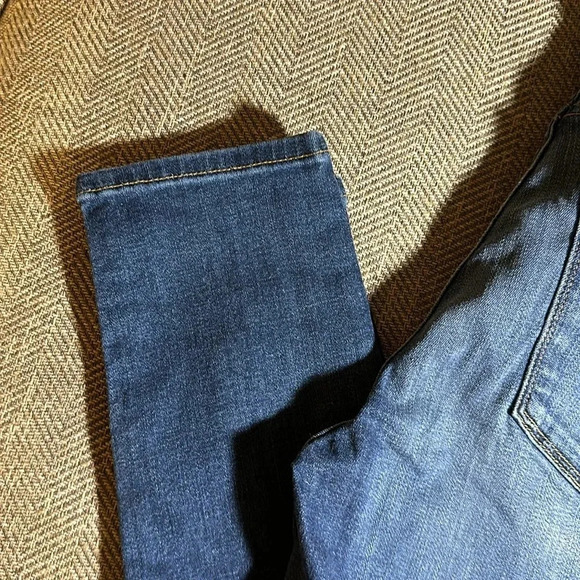 NWT HUDSON KRISTA CROP SUPER SKINNY JEANS WOMEN’S SIZE 27 COLOR MNDC - Picture 6 of 13